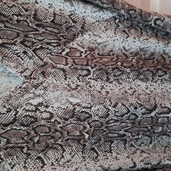 Y womens Alex Marie snake skin design stretch short sleeve regular size dress L - Picture 4 of 6